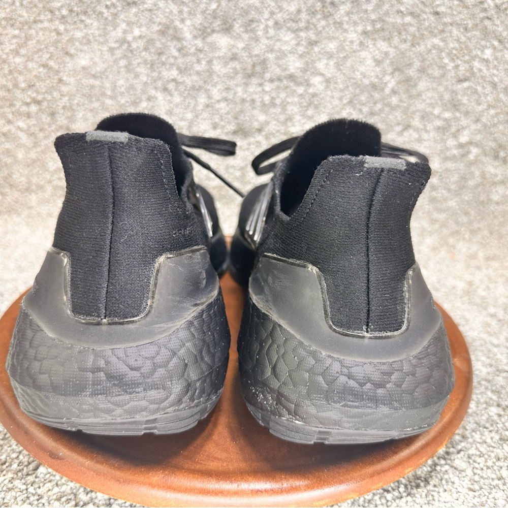 Adidas Ultraboost 21 Athletic Triple Black Running Shoes FY0306 Men's Size 10 - Picture 5 of 9